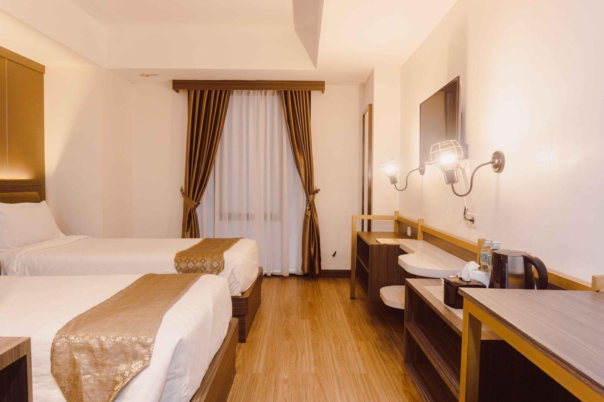 Fahira Hotel Syariah Bukittinggi Eksteriør billede